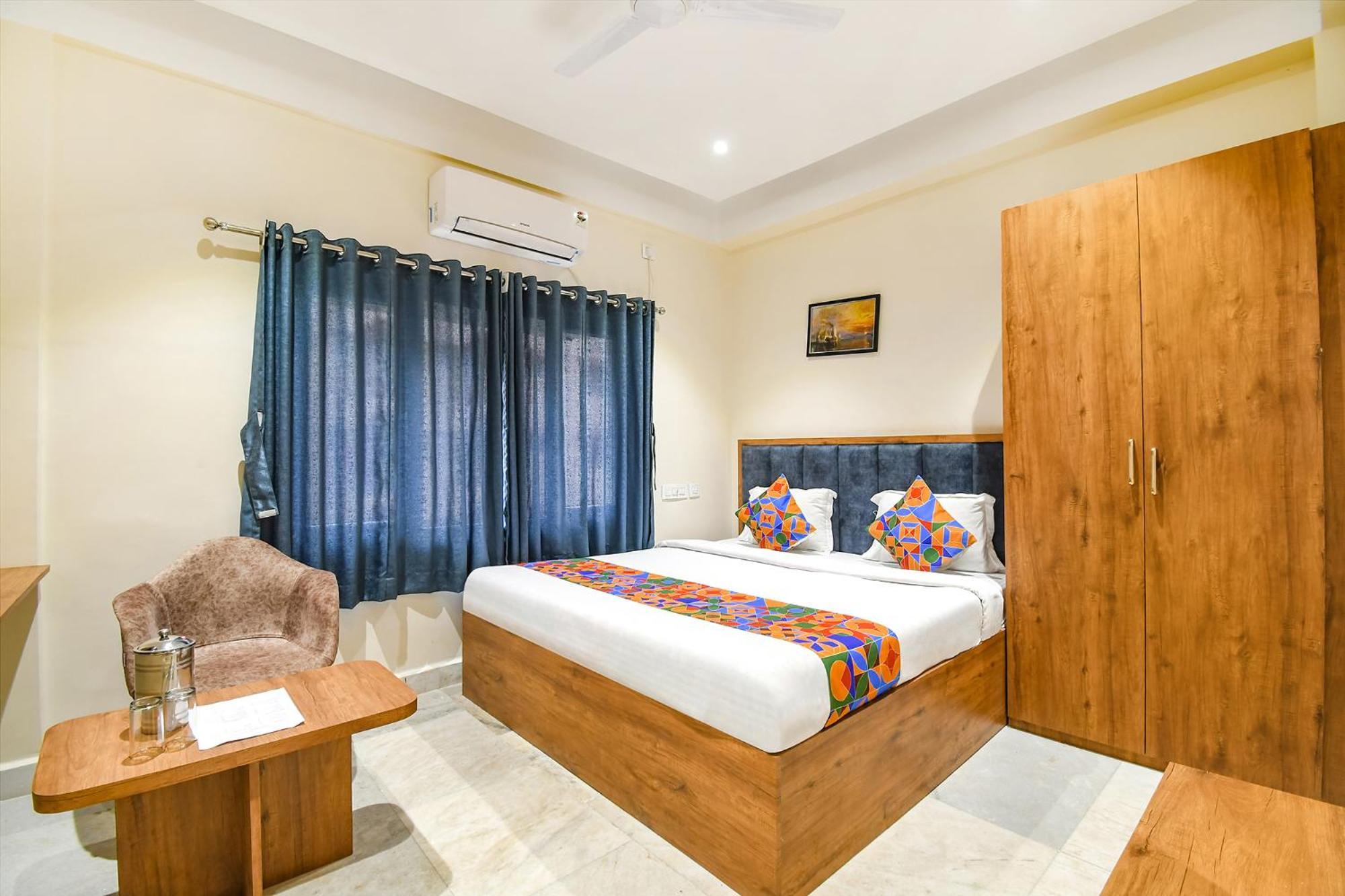 Fabhotel Prime The Golden Plaza - Nr Tarapith Temple Ngoại thất bức ảnh